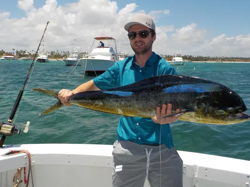 Fishing for marlin and mahi-mahi